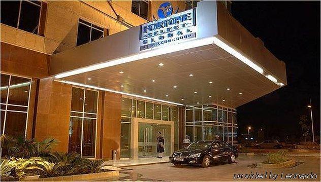 होटल Fortune Select Global, Gurugram - Member Itc Hotels' Group 4*